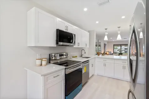 32 Southport Lane Boynton Beach FL 33436