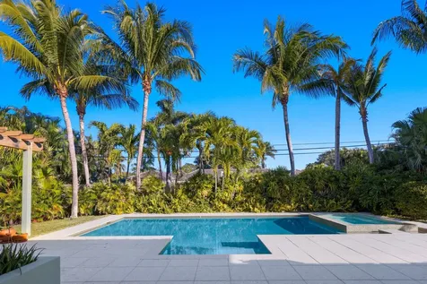701 Nw 7th Street Delray Beach FL 33444