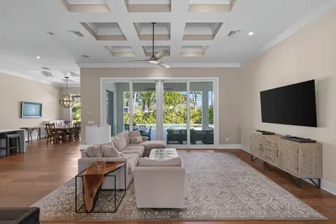 701 Nw 7th Street Delray Beach FL 33444