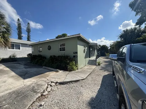 812 10th Street West Palm Beach FL 33401
