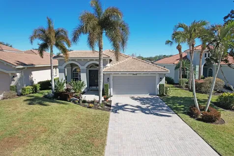 8932 Sw Champions Way Port Saint Lucie FL 34986