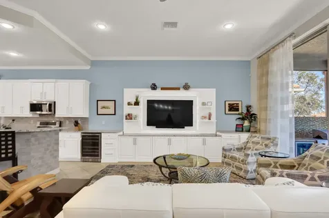 8932 Sw Champions Way Port Saint Lucie FL 34986