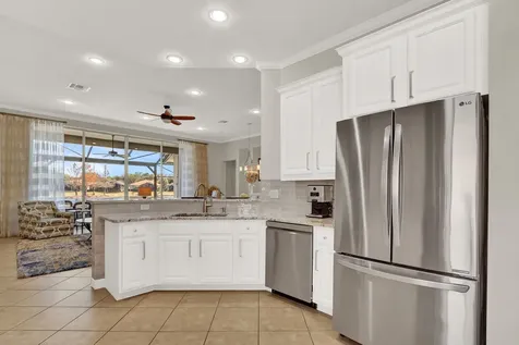 8932 Sw Champions Way Port Saint Lucie FL 34986