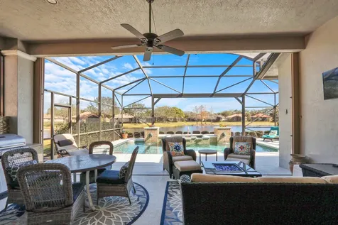 8932 Sw Champions Way Port Saint Lucie FL 34986
