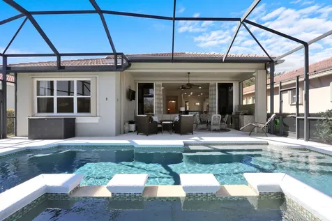 8932 Sw Champions Way Port Saint Lucie FL 34986