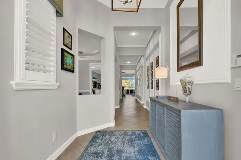8932 Sw Champions Way Port Saint Lucie FL 34986