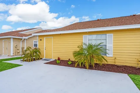 1658 Royal Forest Court West Palm Beach FL 33406