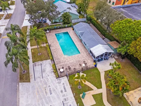 1658 Royal Forest Court West Palm Beach FL 33406