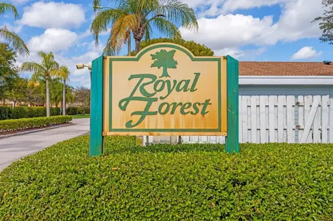 1658 Royal Forest Court West Palm Beach FL 33406