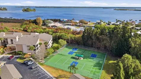 6285 N Mirror Lake Drive Sebastian FL 32958