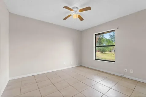 16 Crossings Circle Boynton Beach FL 33435
