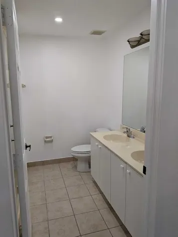 6333 Landings Way Tamarac FL 33321