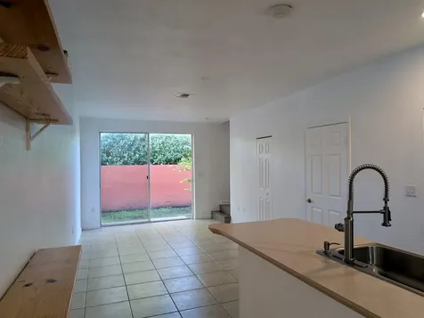 6333 Landings Way Tamarac FL 33321