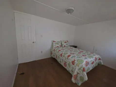 8121 Se Skylark Avenue Hobe Sound FL 33455