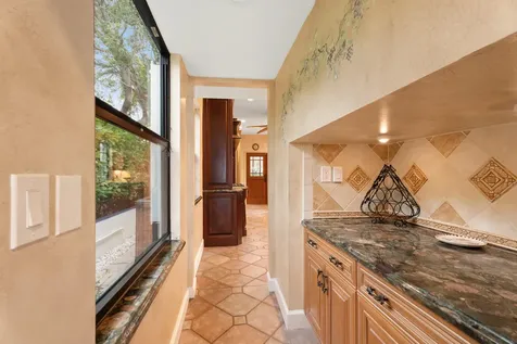 114 S Lake Drive Lantana FL 33462