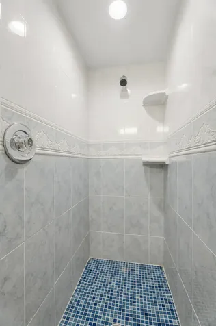114 S Lake Drive Lantana FL 33462