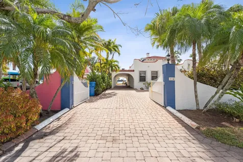 114 S Lake Drive Lantana FL 33462