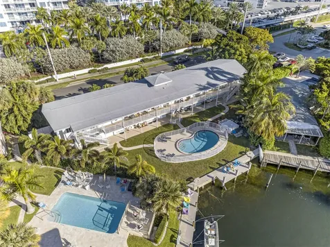 2815 Ne 33rd Avenue Fort Lauderdale FL 33308
