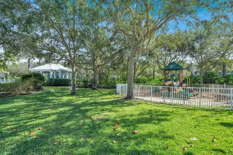 285 E Bay Cedar Circle Jupiter FL 33458