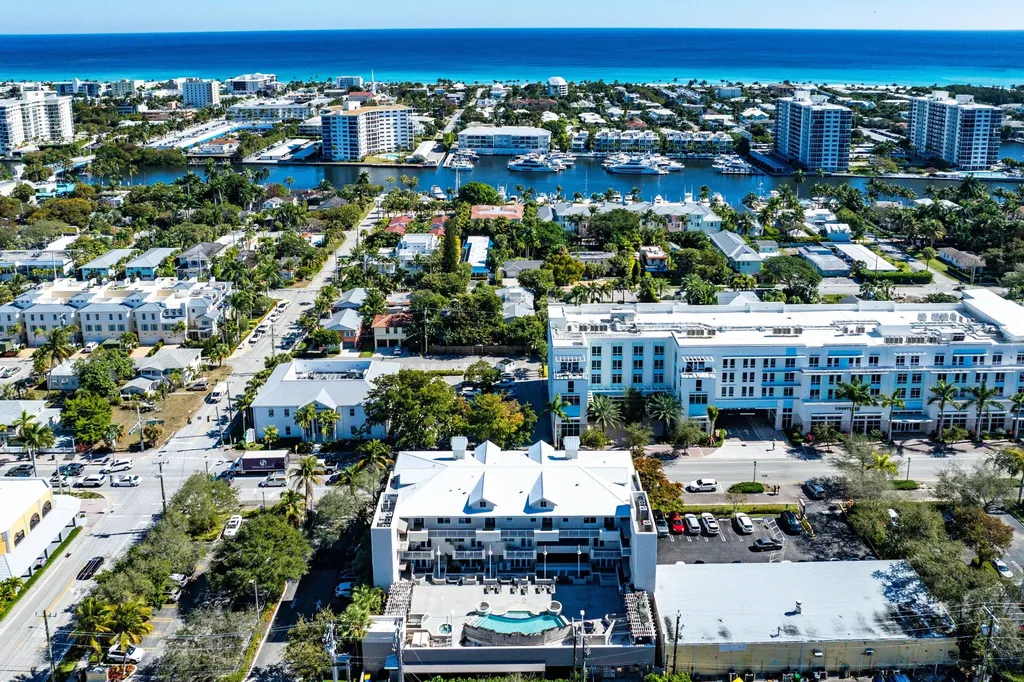 122 Se 6th Avenue Delray Beach FL 33483