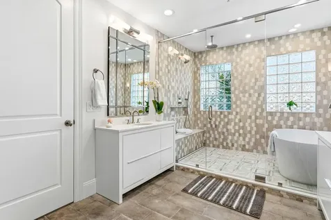 122 Se 6th Avenue Delray Beach FL 33483
