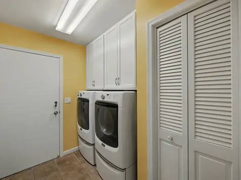 11354 Briarwood W/ 50ft Slip Place North Palm Beach FL 33408