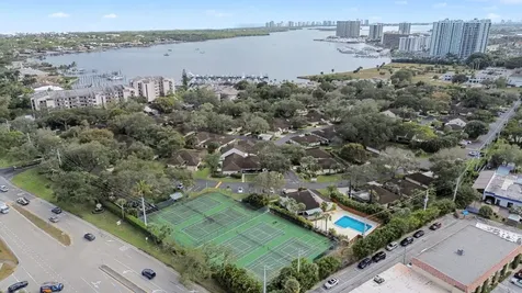 11354 Briarwood W/ 50ft Slip Place North Palm Beach FL 33408