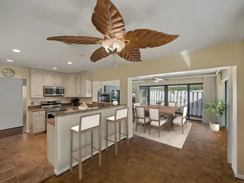 11354 Briarwood W/ 50ft Slip Place North Palm Beach FL 33408