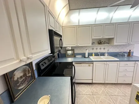 8931 Belle Aire Drive Boca Raton FL 33433