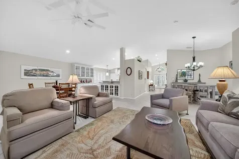 871 Se Westminster Place Stuart FL 34997