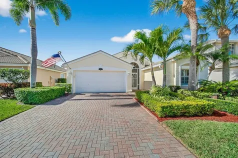 871 Se Westminster Place Stuart FL 34997
