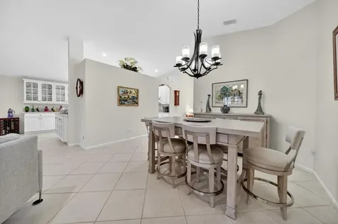 871 Se Westminster Place Stuart FL 34997