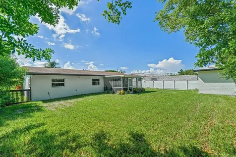 1250 SW 6th Avenue Deerfield Beach FL 33441