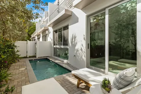 15 Se 11th Avenue Fort Lauderdale FL 33301