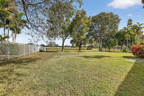 2491 Aragon Boulevard Sunrise FL 33322