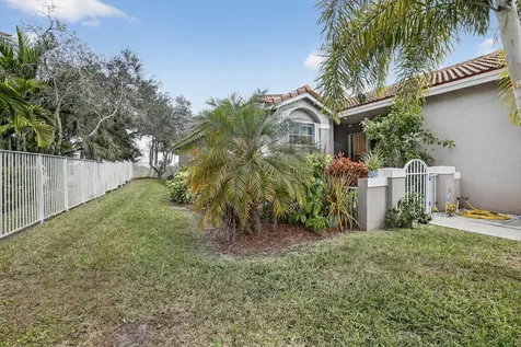 2491 Aragon Boulevard Sunrise FL 33322