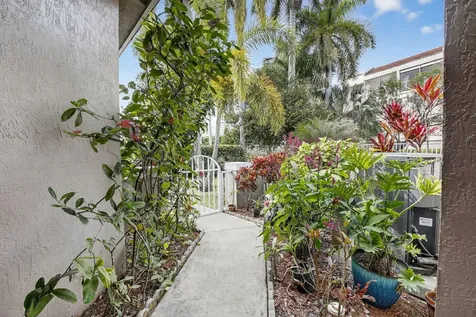 2491 Aragon Boulevard Sunrise FL 33322
