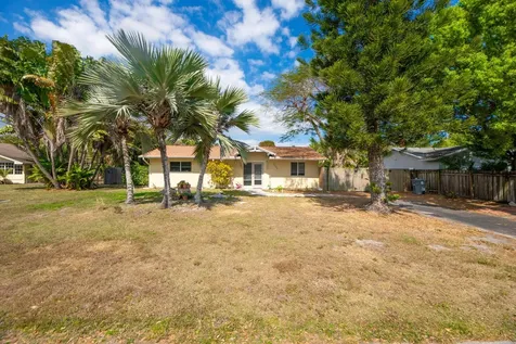 4605 Frances Drive Delray Beach FL 33445