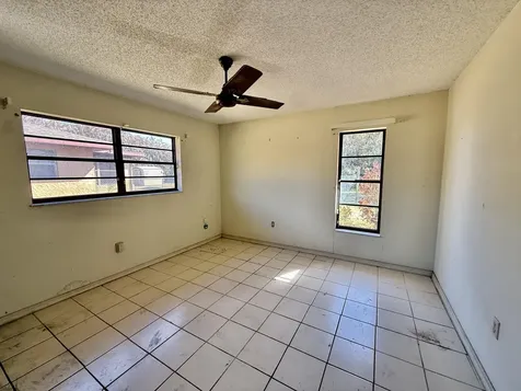 162 Sw Ewing Avenue Port Saint Lucie FL 34983
