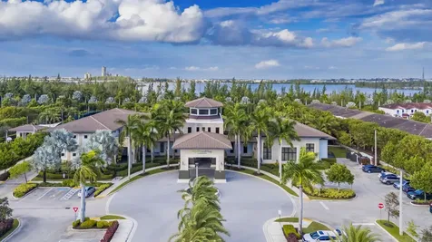 8015 Nw 104th Avenue Doral FL 33178