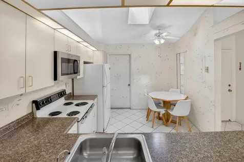 5900 Sunswept Lane Boynton Beach FL 33437