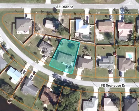 433 Se Seahouse Drive Port Saint Lucie FL 34983