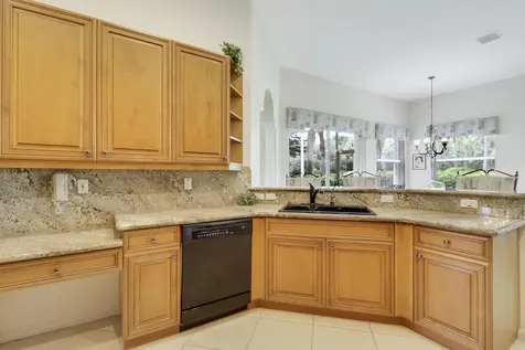 6565 Garde Road Boynton Beach FL 33472