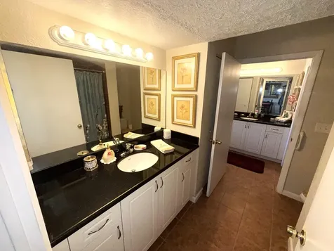 4839 Via Palm Lakes West Palm Beach FL 33417