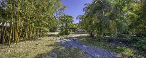1118 S Palmway Lake Worth Beach FL 33460