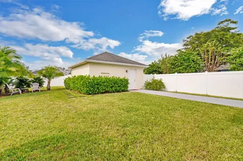 10567 SW West Park Avenue Port Saint Lucie FL 34987