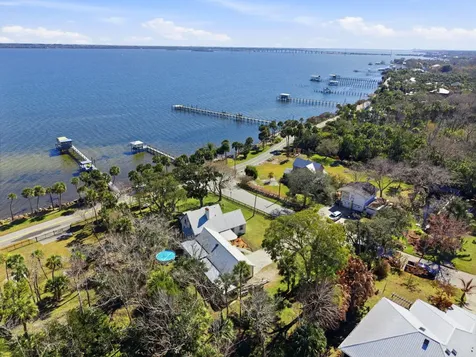 3809 N Indian River Drive Cocoa FL 32926