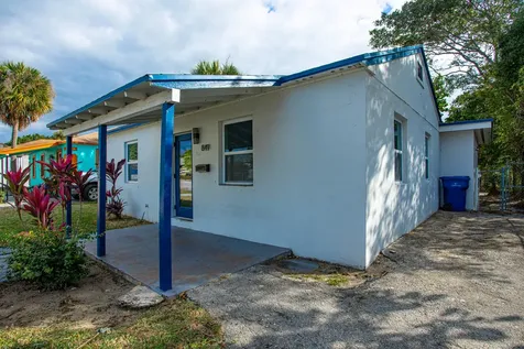 849 W 2nd Street Riviera Beach FL 33404