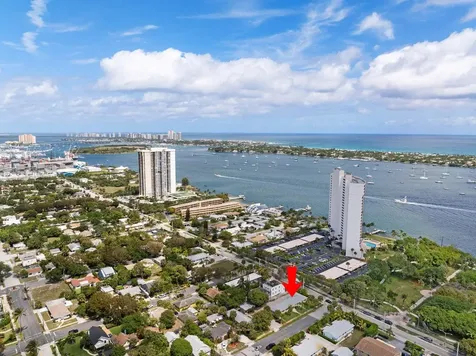 403 50th Street West Palm Beach FL 33407