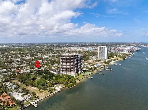 403 50th Street West Palm Beach FL 33407